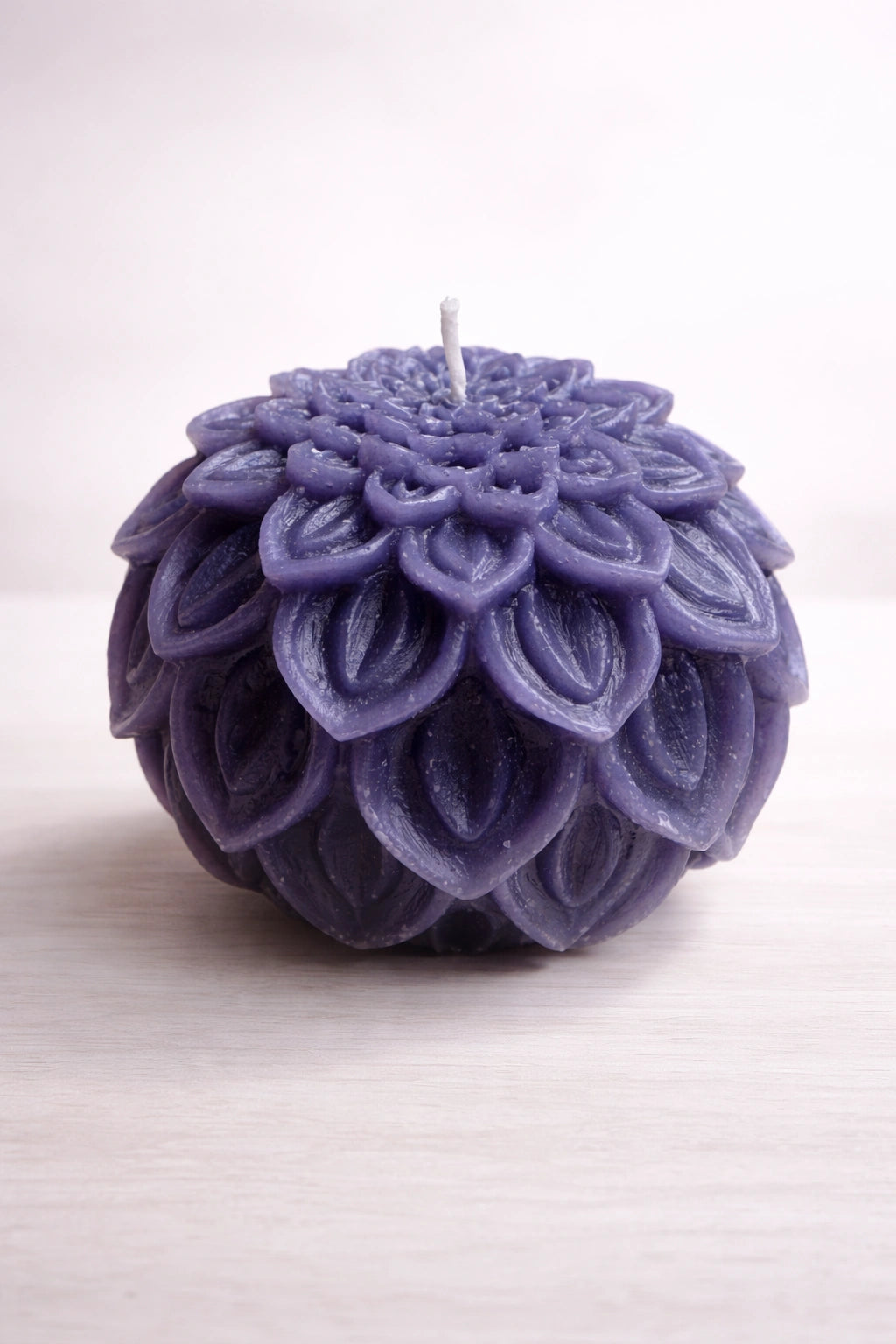 Bloom – die Kerze, die von innen wächst